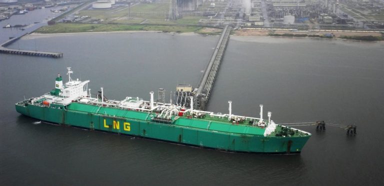 lng-alwena-shipping-01