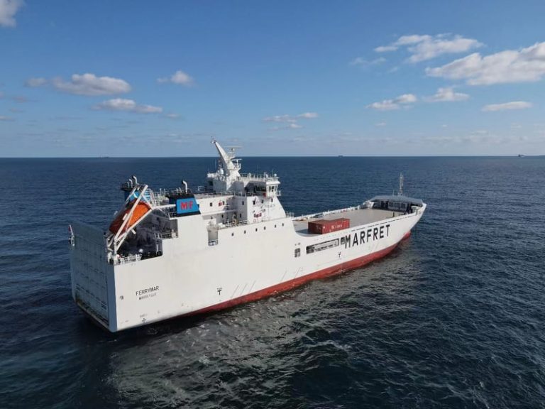 Ferrymar-Alwena-Shipping-04